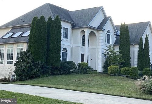 4 Carriage House Ct, CHERRY HILL, NJ, 08003-5159 | Card Image
