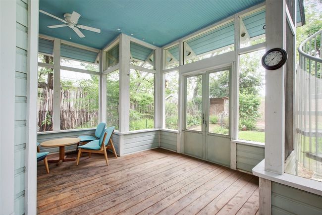 Screened back porch | Image 32