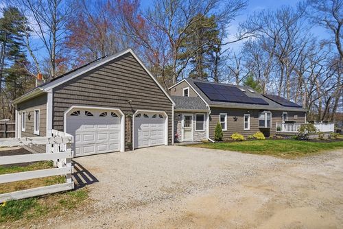 299 Clark Road Ext, Sturbridge, MA, 01518-1036 | Card Image