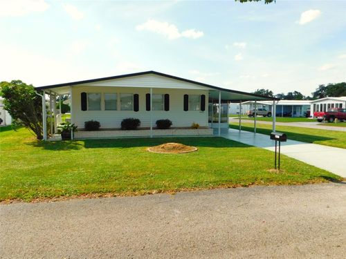 5421 Powhattan St, ZEPHYRHILLS, FL, 33542-1953 | Card Image