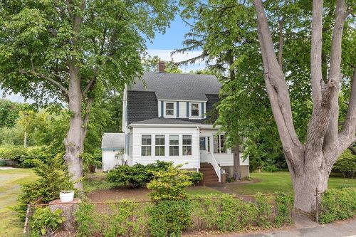 78 Flash Rd, Nahant, MA, 01908-1225 | Card Image
