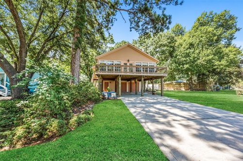 j-14219 Shadow Bay Dr, Willis, TX, 77318-7406 | Card Image