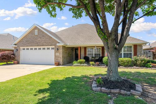 6008 S 39th St, Rogers, AR, 72758-9035 | Card Image