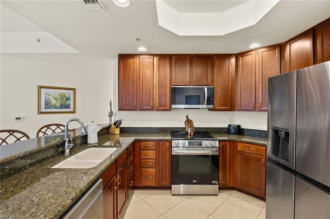 Kitchen | Image 17