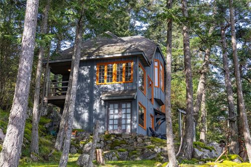 4328 Clam Bay Rd, Pender Island, BC, V0N2M1 | Card Image