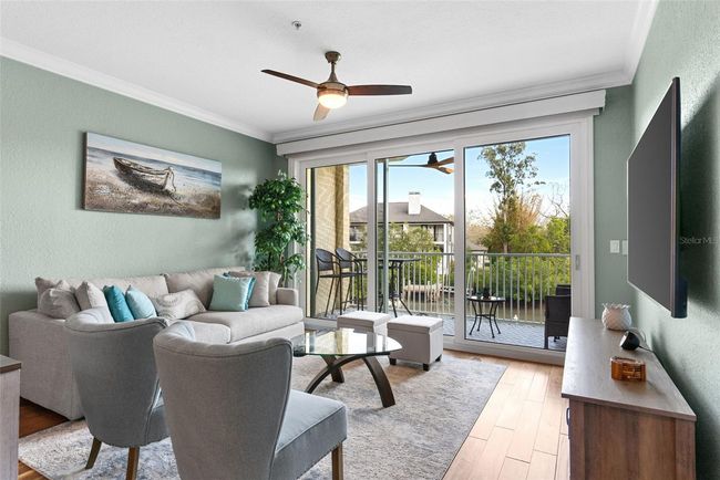 Living Room | Image 9