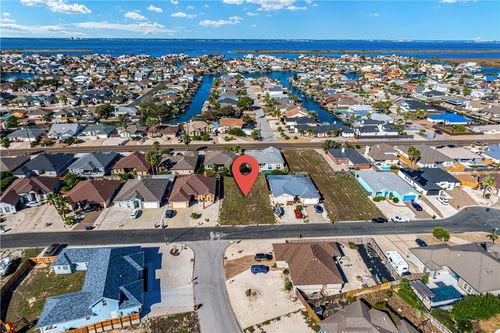 15121 Crossjack St, Corpus Christi, TX, 78418-6167 | Card Image