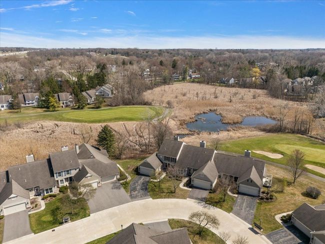 892 Tartan Trl, Condo with 3 bedrooms, 4 bathrooms and null parking in Bloomfield Hills MI | Image 50