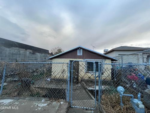 a-6389 Salas Lane, El Paso, TX, 79932 | Card Image