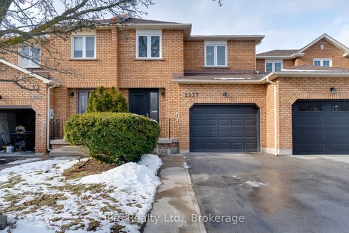 2237 Shipwright Rd, Oakville, ON, L6M3E2 | Card Image