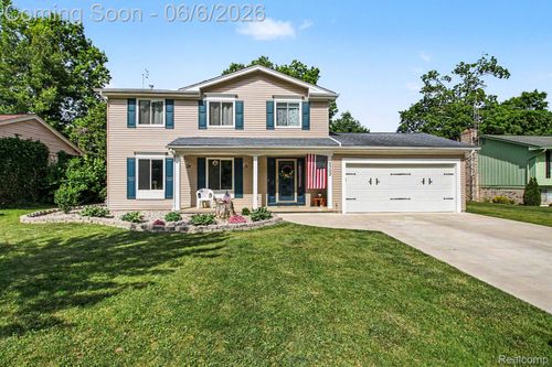 5302 Mill Wheel Dr, Grand Blanc, MI, 48439-4262 | Card Image