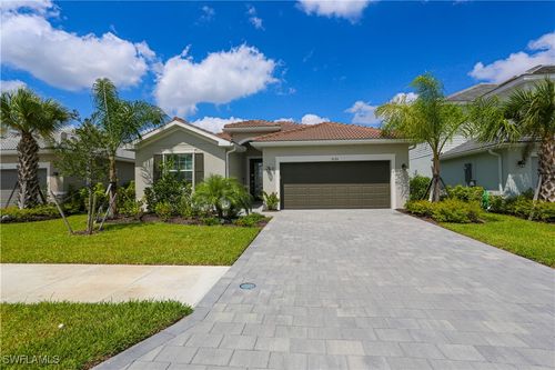 2155 Hamlin St, NAPLES, FL, 34120-5644 | Card Image