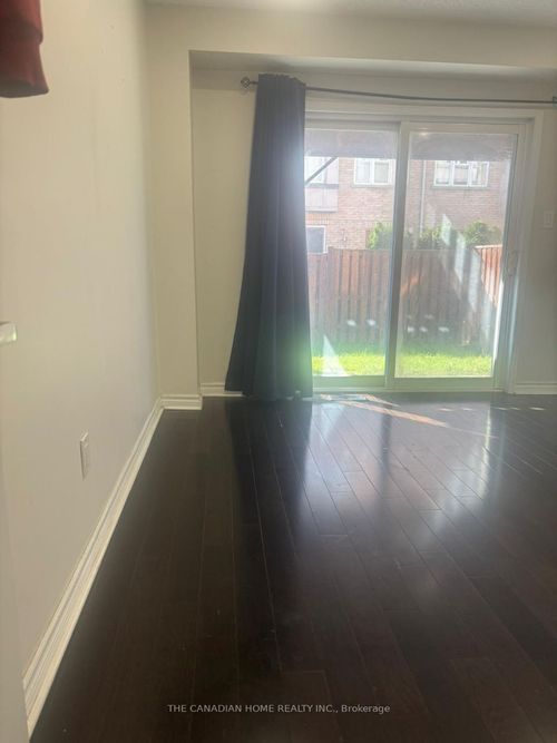 12 Axelrod Ave, Brampton, ON, L6Y5S8 | Card Image