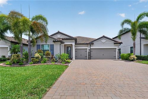17624 Kinzie Ln, Estero, FL, 33928-6571 | Card Image
