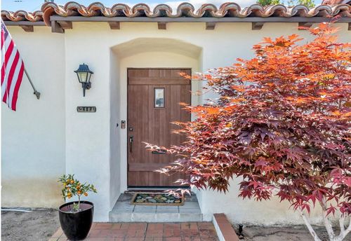 3111 Shadowlawn St, San Diego, CA, 92110-4742 | Card Image