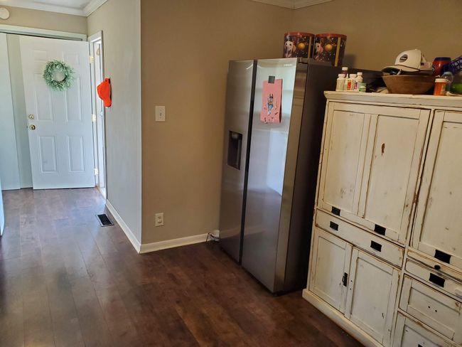 114 E Marshall St, House other with 3 bedrooms, 1 bathrooms and 1 parking in Collinwood TN | Image 13