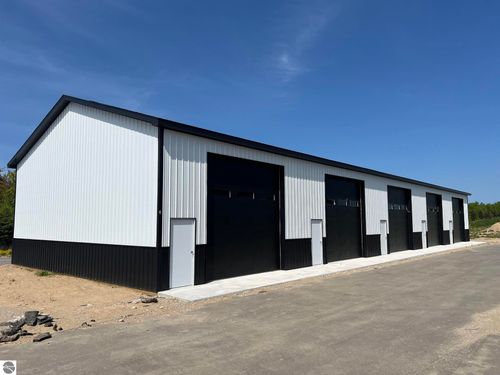 32-6819 S M-37, Kingsley, MI, 49649 | Card Image