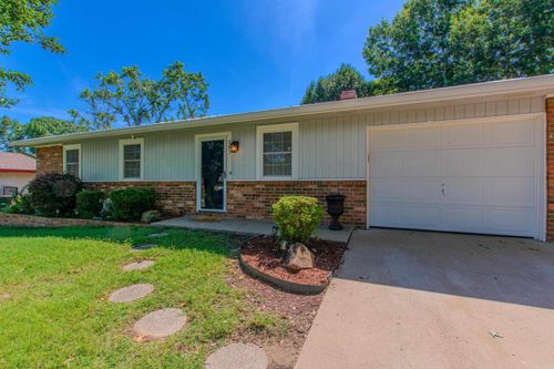 187 Meadowick Dr, Jacksonville, AR, 72076-9264 | Card Image