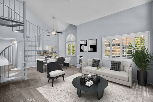 132-20344 Fanchon Ln, Canyon Country, CA, 91351-5251 | Card Image
