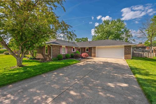 4300 W Coventry Dr, Muncie, IN, 47304-2418 | Card Image