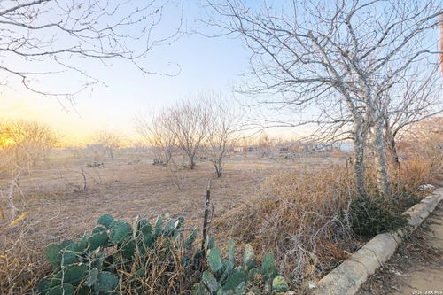 TBD Martin St, Pleasanton, TX, 78064 | Card Image