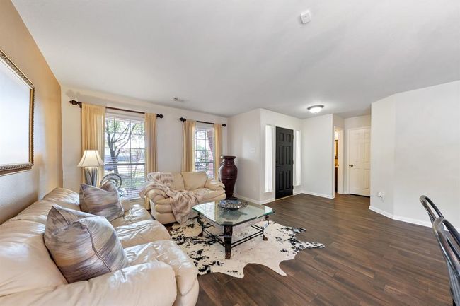 1901 Plum Falls Ln, House other with 6 bedrooms, 4 bathrooms and 2 parking in Pearland TX | Image 7