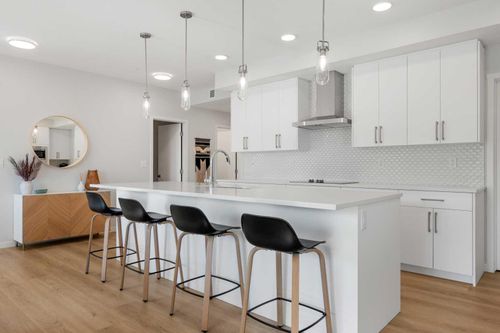 4113-550 Belmont St Sw, Calgary, AB, T2X5Y9 | Card Image