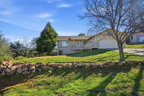 5608 Yana Ct, Kelseyville, CA, 95451-8805 | Card Image