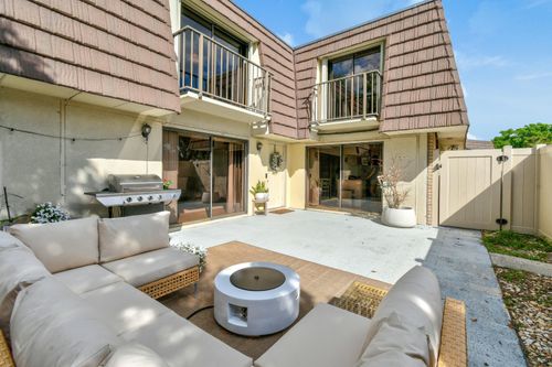 7728 77th Way, West Palm Beach, FL, 33407-6739 | Card Image