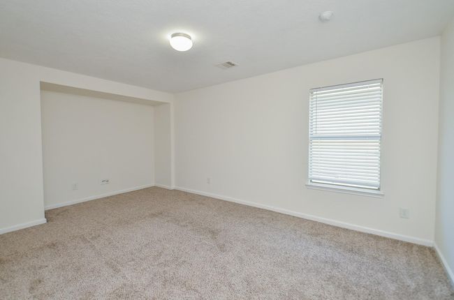 15330 Keystone Bend Ln, House other with 3 bedrooms, 2 bathrooms and 2 parking in Cypress TX | Image 23