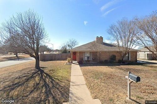 7464 Queensbury Cir, Fort Worth, TX, 76133-7046 | Card Image