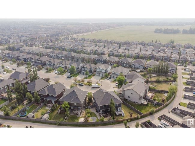 1109 176 St Sw, Home with 3 bedrooms, 3 bathrooms and 4 parking in Edmonton AB | Image 66