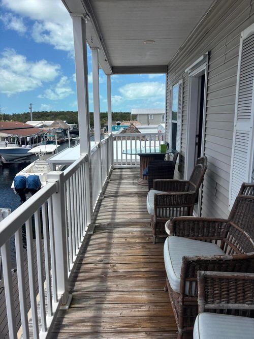 210 W 2nd Ct, Key Largo, FL, 33037-2611 | Card Image
