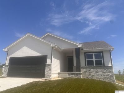 17606 Hanover Street, House other with 2 bedrooms, 1 bathrooms and 2 parking in Bennington NE | Image 1