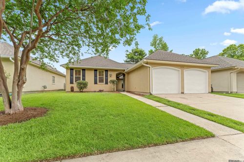 9329 Boone Dr, Baton Rouge, LA, 70810-2741 | Card Image