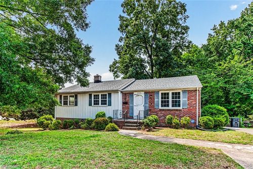 2000 N Holden Rd, Greensboro, NC, 27408-3926 | Card Image
