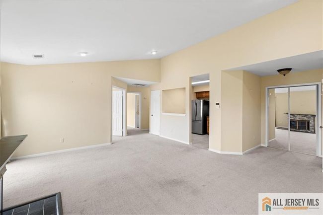 APT-11 - 202 Salem Ct, Condo with 2 bedrooms, 1 bathrooms and null parking in Princeton NJ | Image 5