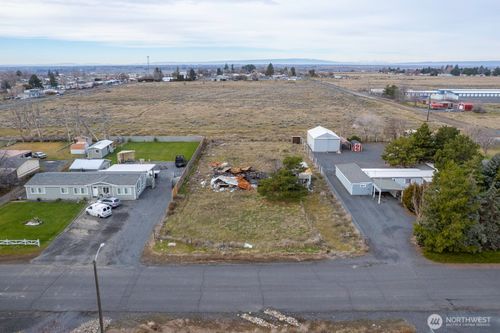 4454 Jackie Dr Ne, Moses Lake, WA, 98837-3549 | Card Image
