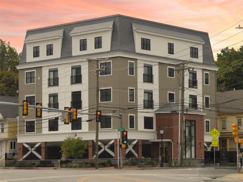 12-2 Silver Street, Dover, NH, 03820 | Card Image