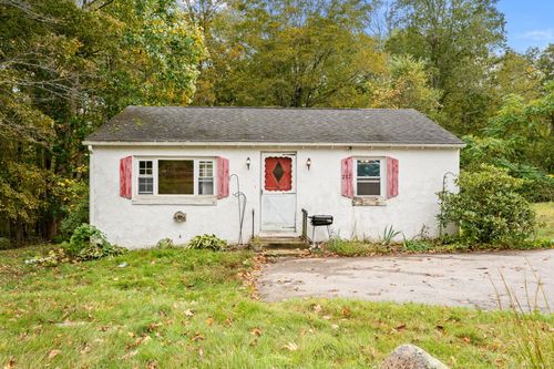 210 Butlertown Rd, Waterford, CT, 06385-4050 | Card Image