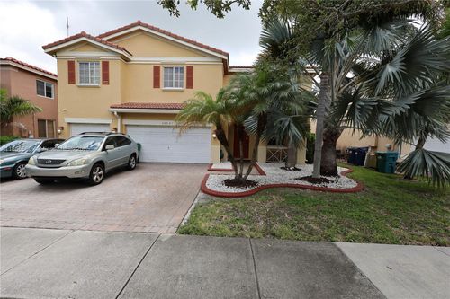 20521 Nw 7th Ct, Miami Gardens, FL, 33169-2554 | Card Image