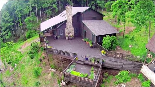 290 Jonathan Dr, Lowgap, NC, 27024-9035 | Card Image