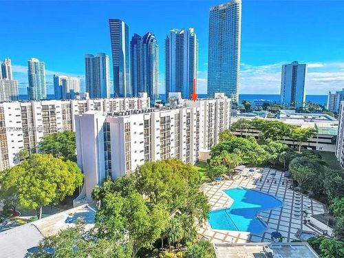 1018-17011 N Bay Rd, Sunny Isles Beach, FL, 33160-3685 | Card Image