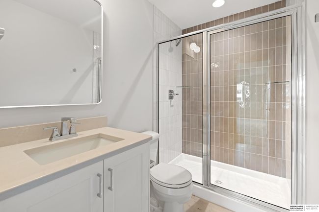 21009 C St, House other with 4 bedrooms, 4 bathrooms and 3 parking in Elkhorn NE | Image 44