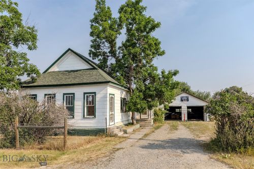 110 3rd St W, Clyde Park, MT, 59018-7704 | Card Image