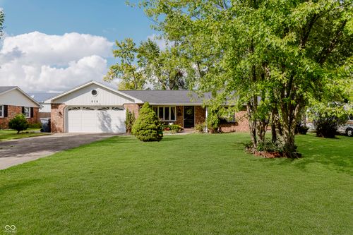 916 Harold St, Anderson, IN, 46013-1630 | Card Image