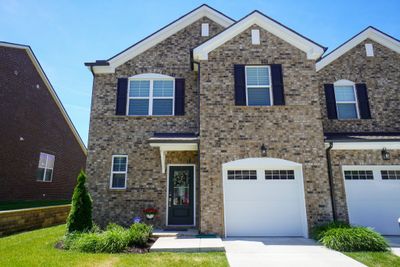 559 Becks Pl, Townhouse with 3 bedrooms, 2 bathrooms and 1 parking in Gallatin TN | Image 1