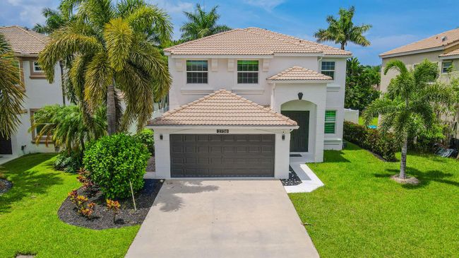 2738 Misty Oaks Circle Royal Circle, House other with 4 bedrooms, 3 bathrooms and null parking in Royal Palm Beach FL | Image 48