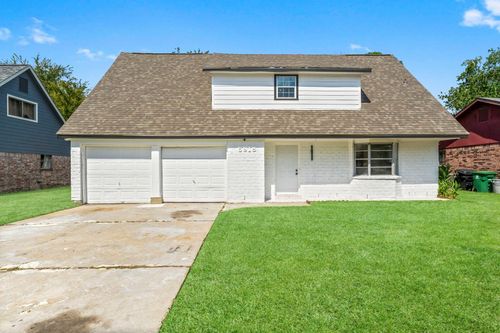 6918 Thornwild Rd, Missouri City, TX, 77489-2647 | Card Image