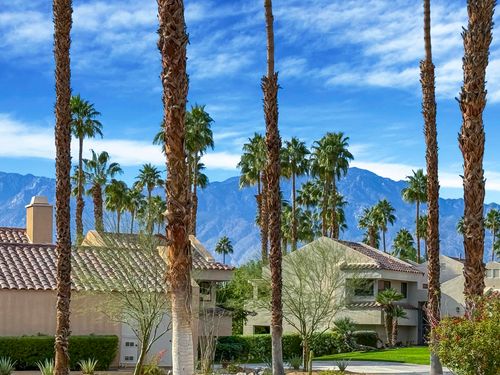 30 Mission Ct, Rancho Mirage, CA, 92270-1311 | Card Image